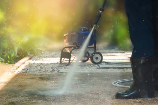 Best Graffiti Removal  in West Burlington, IA